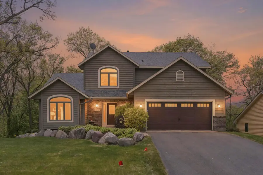 12054 Gantry Lane, Apple Valley, MN 55124 - #2