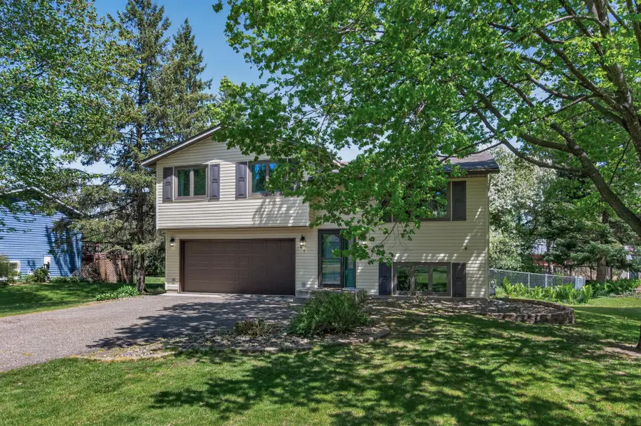 61 Quant Court S, Lakeland, MN 55043 - #2