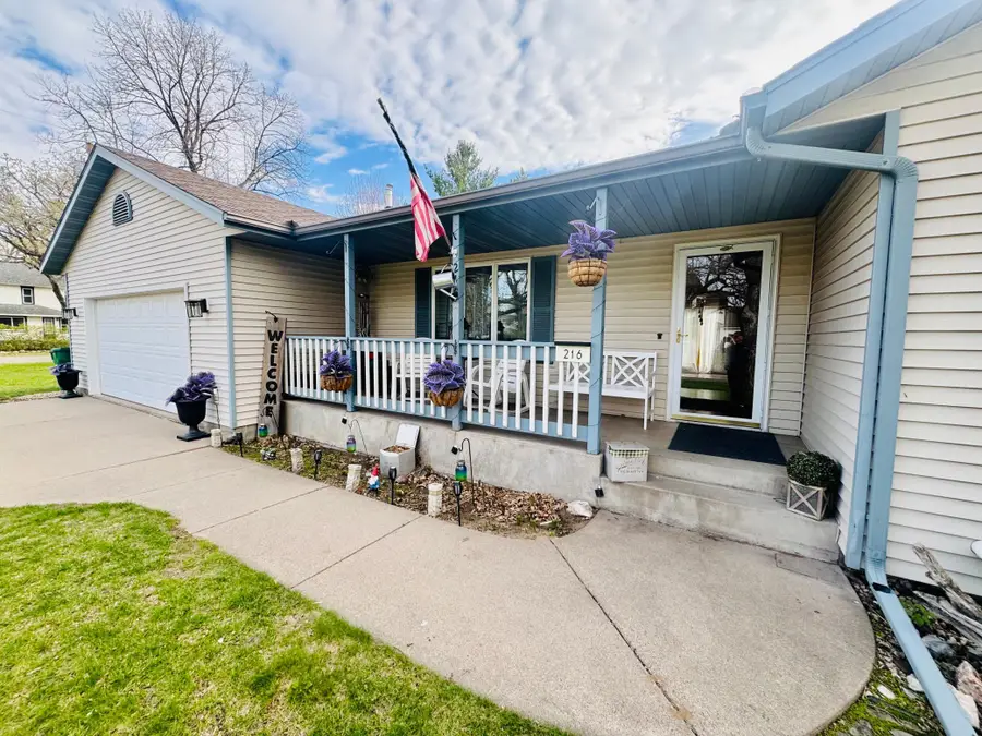 216 N Birch Street, Royalton, MN 56373 - #3