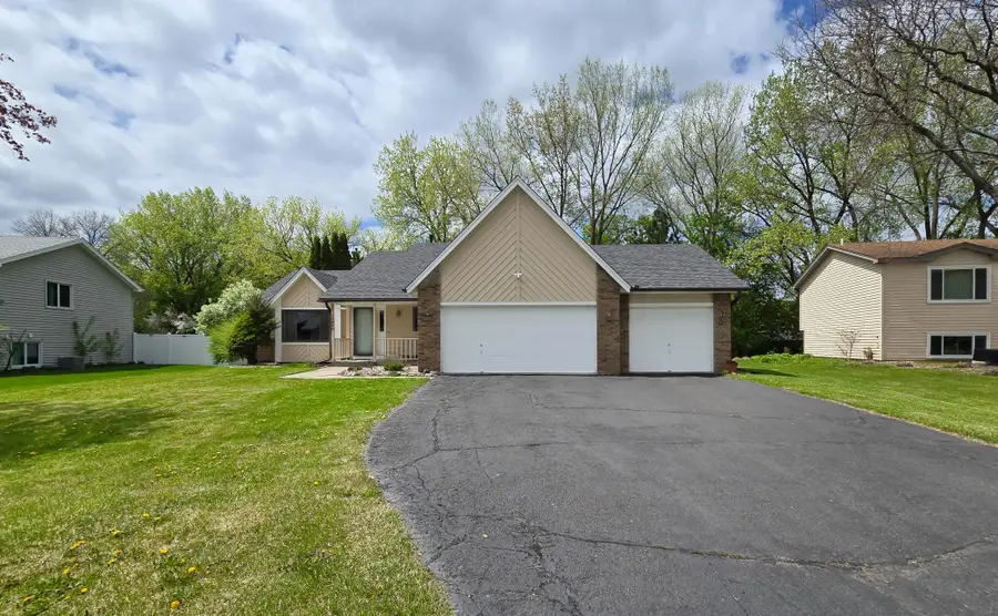 12929 Garrett Avenue, Apple Valley, MN 55124 - #3
