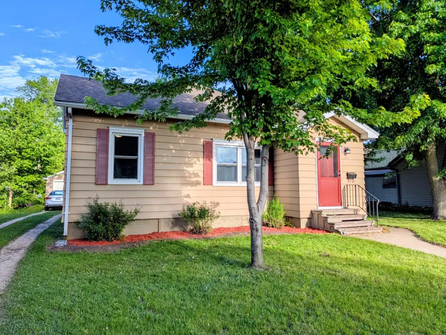464 Grand Street, Winona, MN 55987 - #2