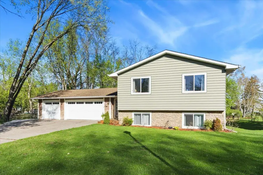 6585 Nathan Lane N, Maple Grove, MN 55369 - #2