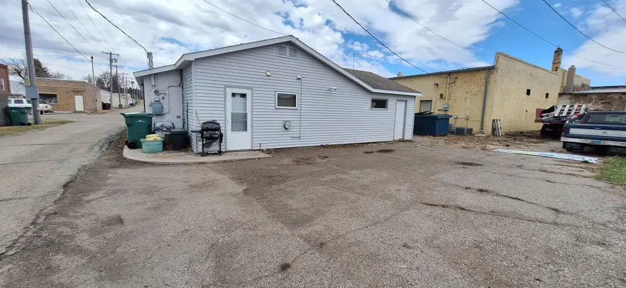 306 11th Street, Walhalla, ND 58282 - #2