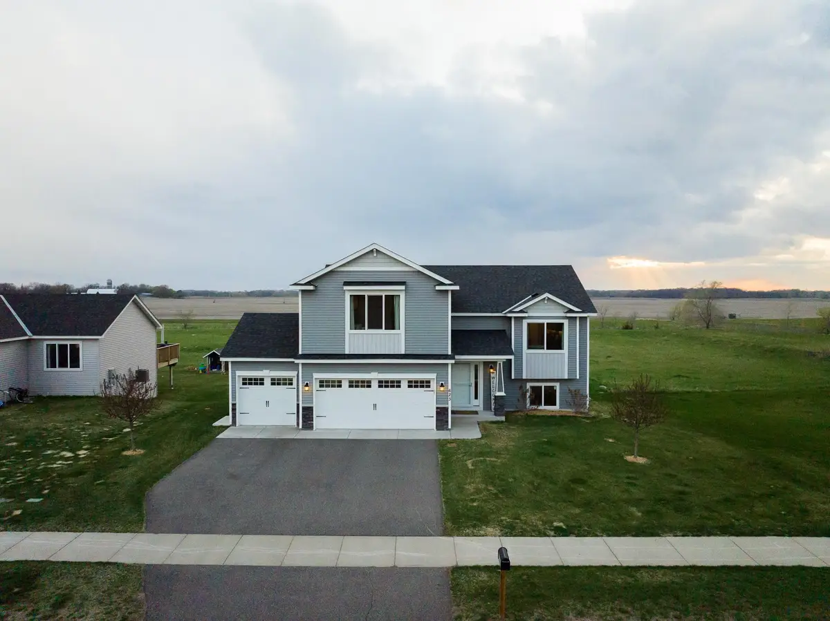 623 Elm Street N, Kimball, MN 55353 - #1