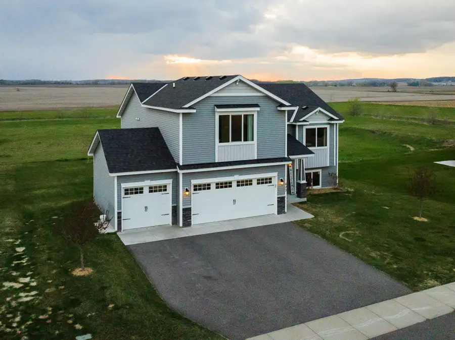 623 Elm Street N, Kimball, MN 55353 - #2