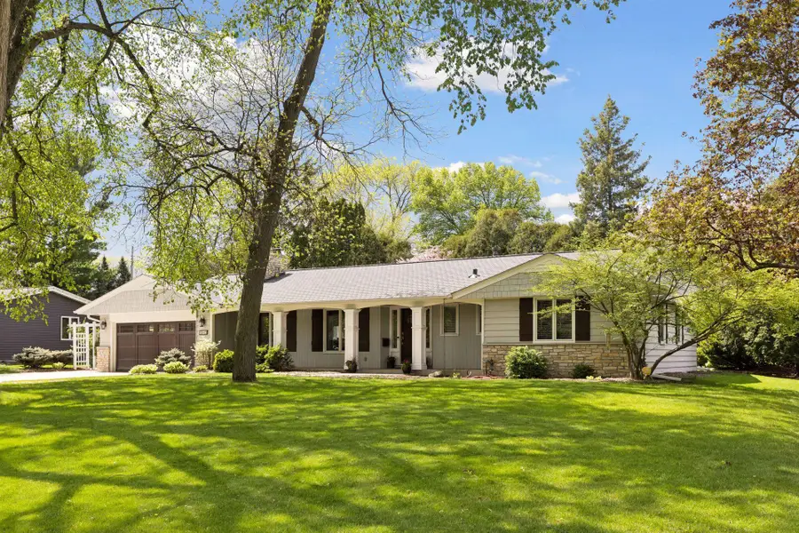 5512 Glengarry Parkway, Edina, MN 55436 - #3