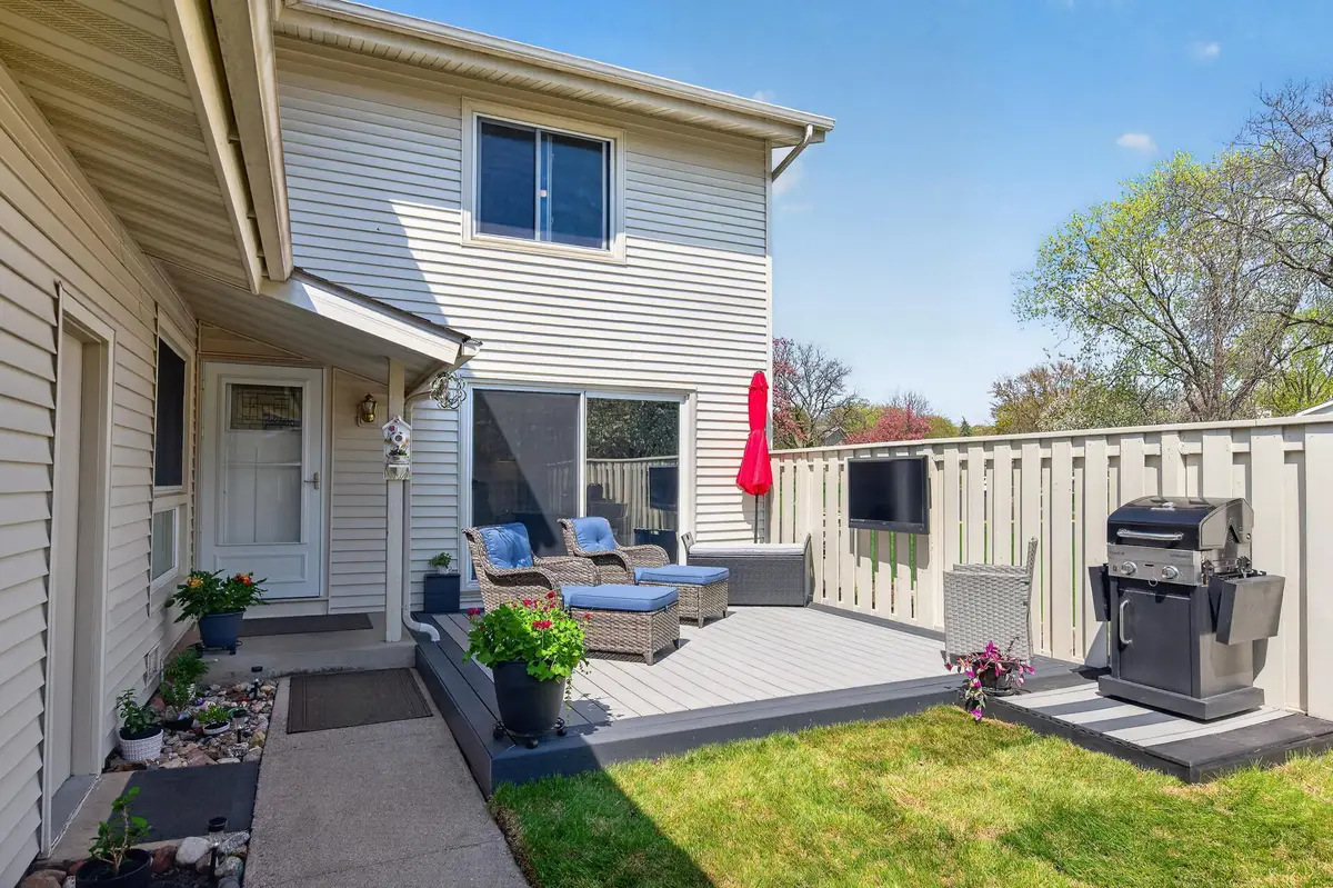 1044 Carmel Court, Shoreview, MN 55126 - #1