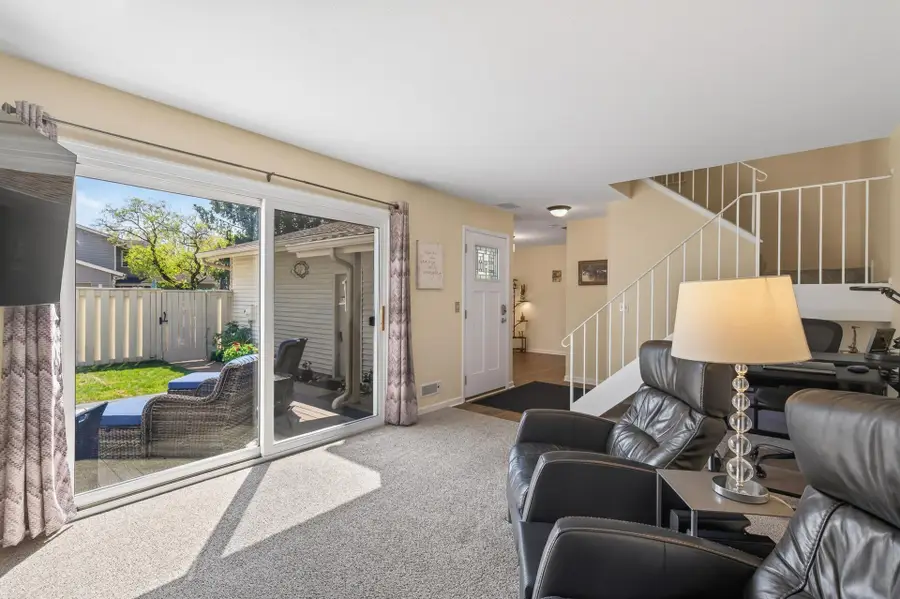 1044 Carmel Court, Shoreview, MN 55126 - #2