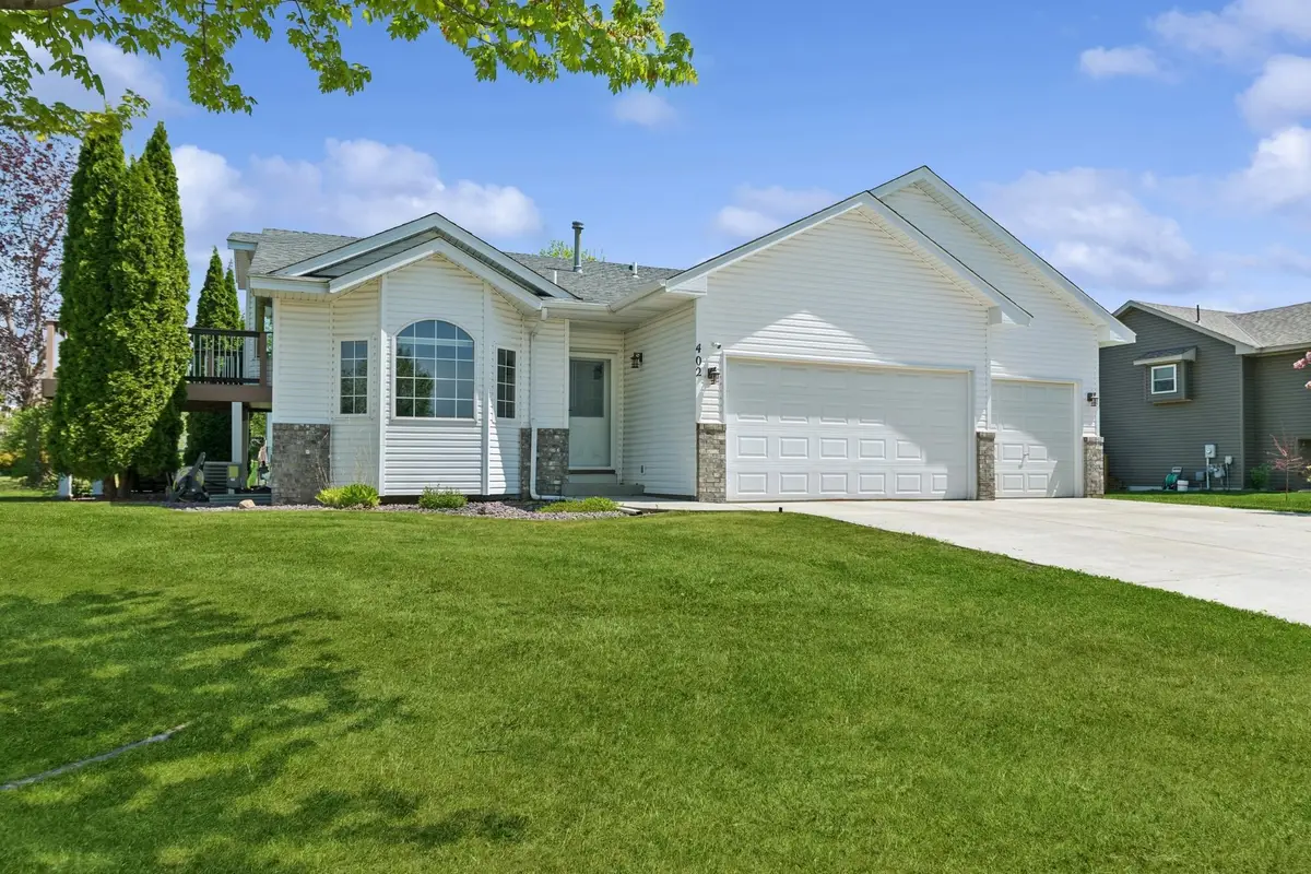 402 13th Avenue Ne, Buffalo, MN 55313 - #1