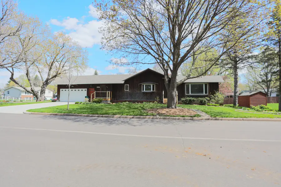 804 Valley View Drive, River Falls, WI 54022 - #2