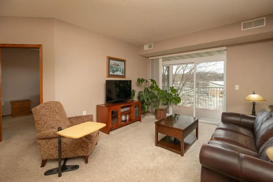 1880 3rd Avenue Nw #310, Rochester, MN 55901 - #2