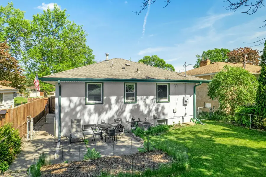 4448 Washington Street Ne, Columbia Heights, MN 55421 - #2