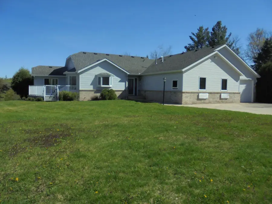101 Northridge Drive, Kenyon, MN 55946 - #2