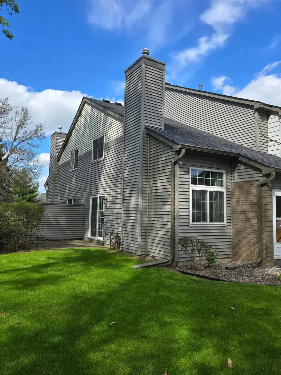 9935 Russell Avenue N #7, Brooklyn Park, MN 55444 - #3