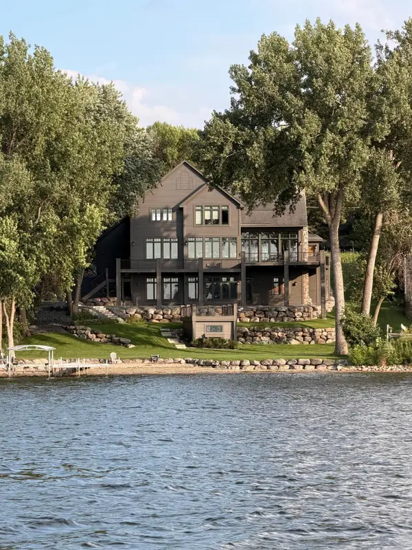 16264 Lakeside Avenue Se, Prior Lake, MN 55372