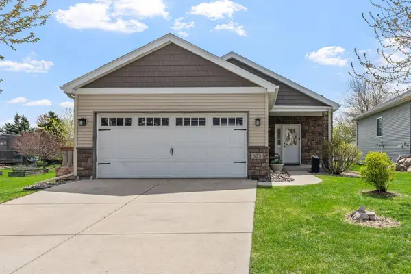 555 Tiffany Lane, Waconia, MN 55387