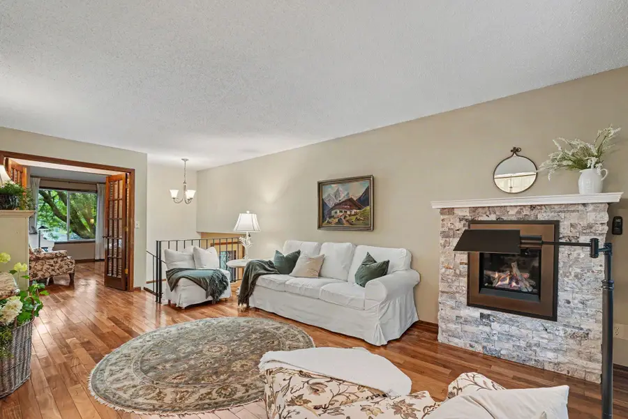 7201 32nd Avenue N, Crystal, MN 55427 - #2