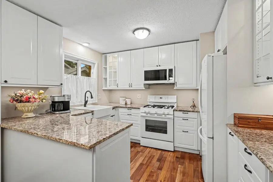 7201 32nd Avenue N, Crystal, MN 55427 - #3