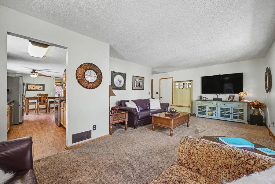 7619 Meadowmoor Drive Ne, Fridley, MN 55432 - #2