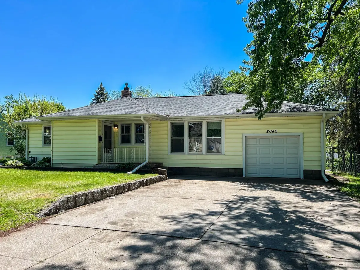 2042 Cottage Avenue E, Saint Paul, MN 55119 - #1