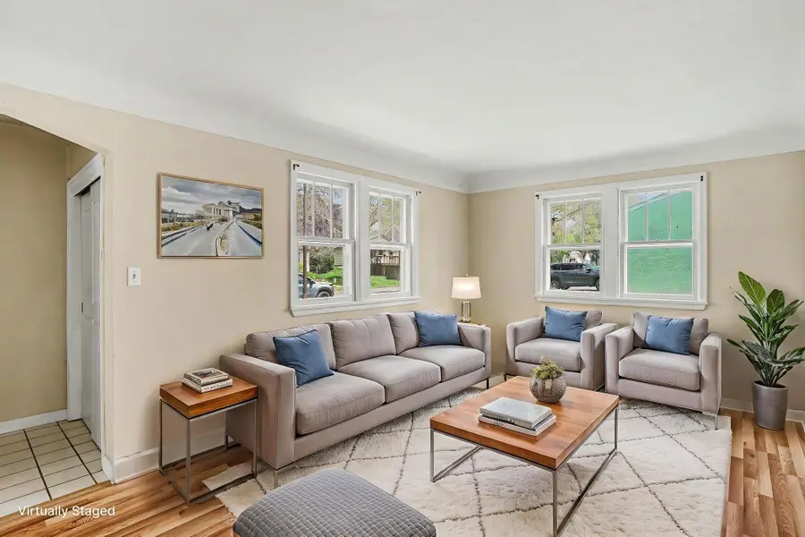2042 Cottage Avenue E, Saint Paul, MN 55119 - #3