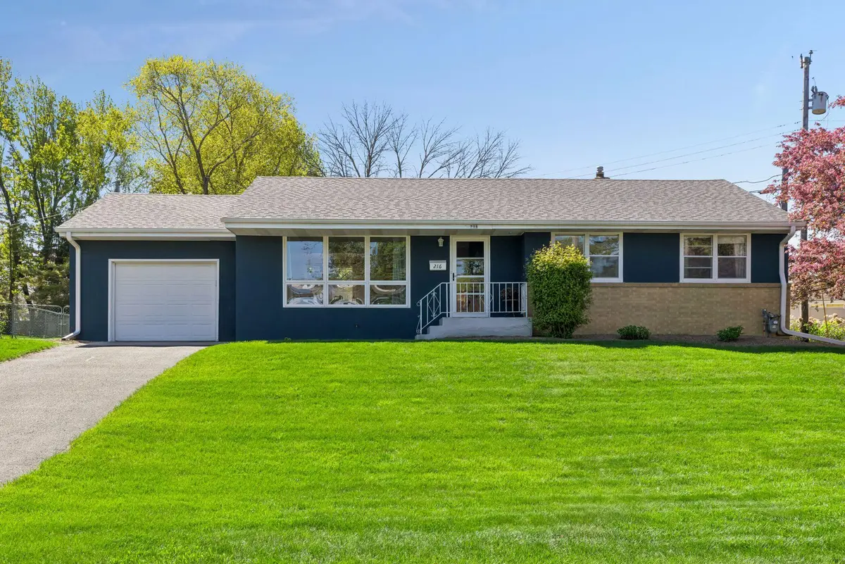 216 Reid Lane, South Saint Paul, MN 55075 - #1