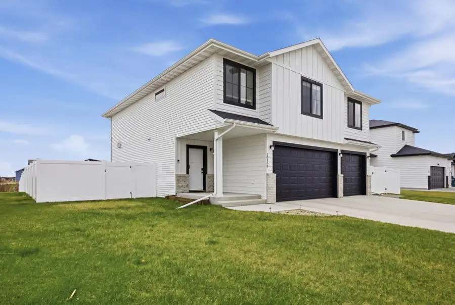 10158 Burgundy Drive, Horace, ND 58047 - #2