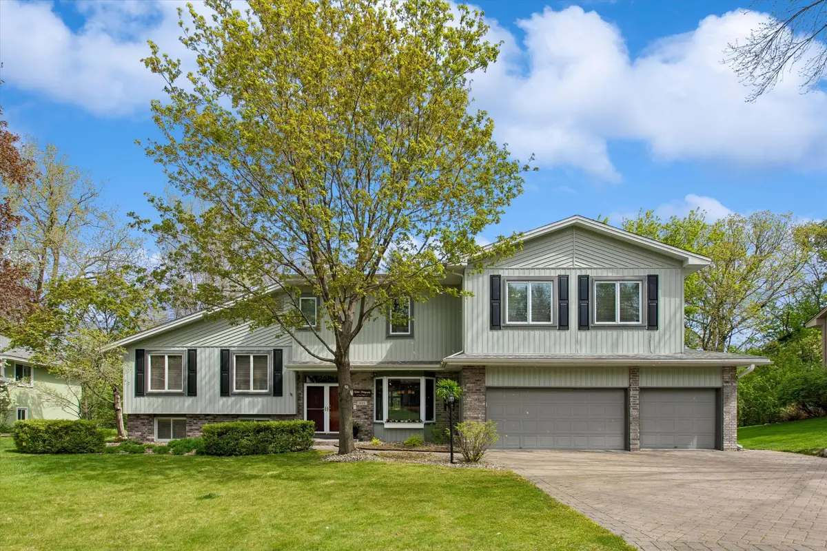 412 E 135th Street, Burnsville, MN 55337 - #1