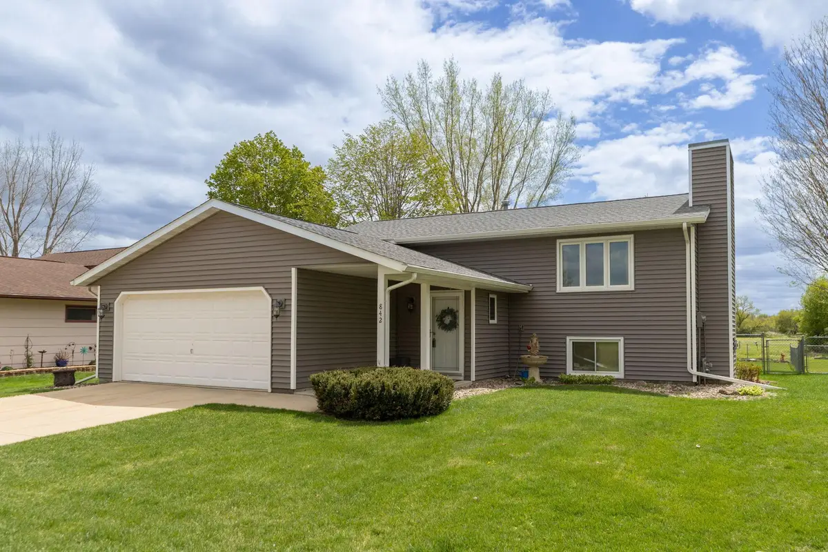 842 26th Street Se, Rochester, MN 55904 - #1