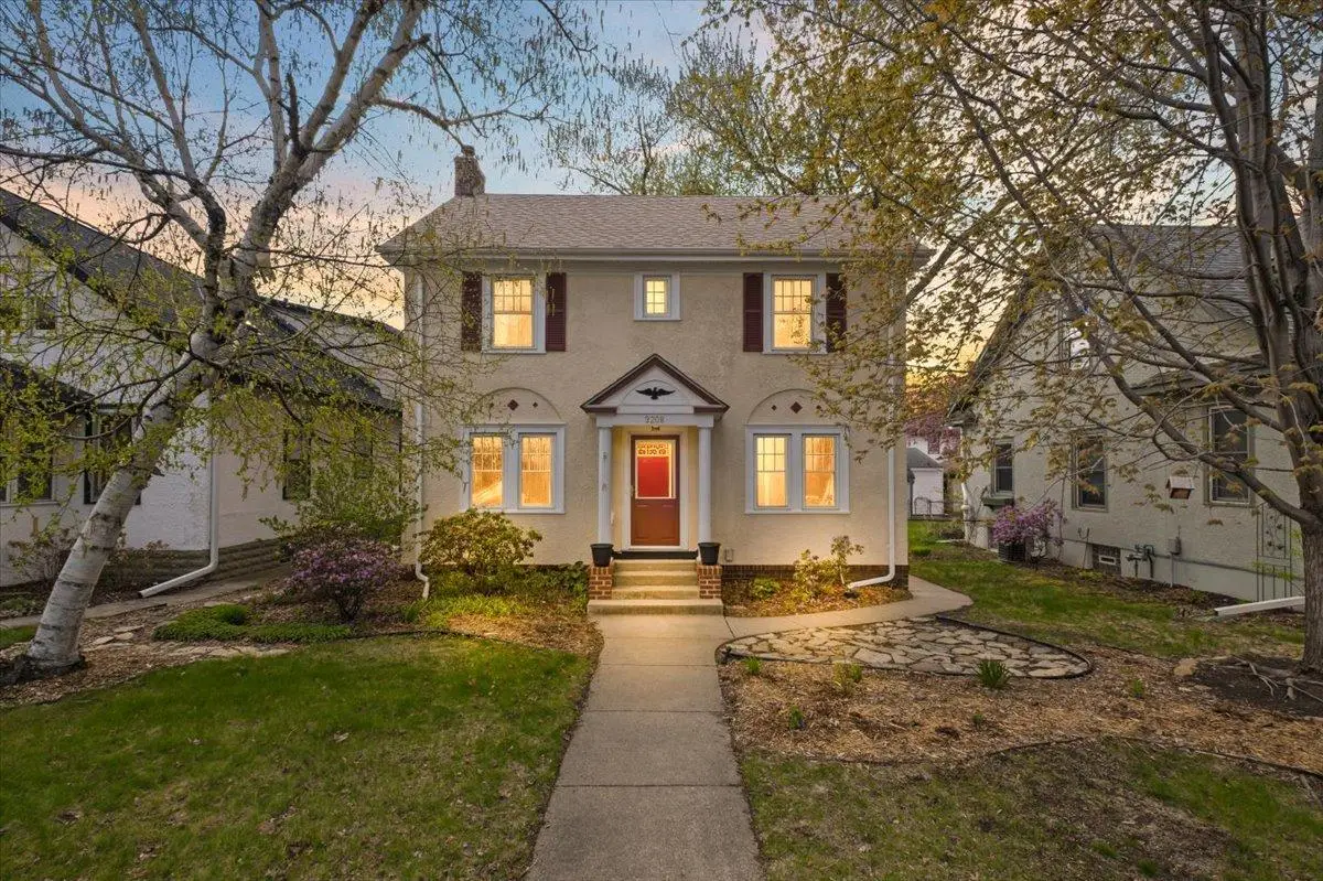 3208 46th Avenue S, Minneapolis, MN 55406 - #1