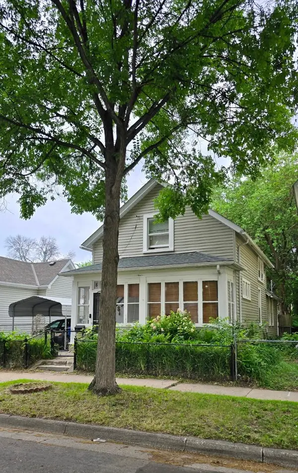 884 Conway Street, Saint Paul, MN 55106