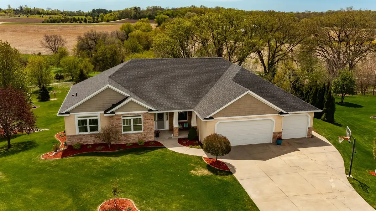 1020 Istas Lane Sw, Oronoco, MN 55960 - #1