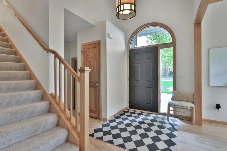 507 Owasso Hills Drive, Roseville, MN 55113 - #3