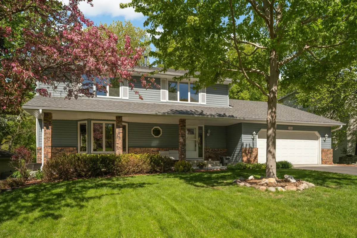 15112 Chestnut Circle, Burnsville, MN 55306 - #1