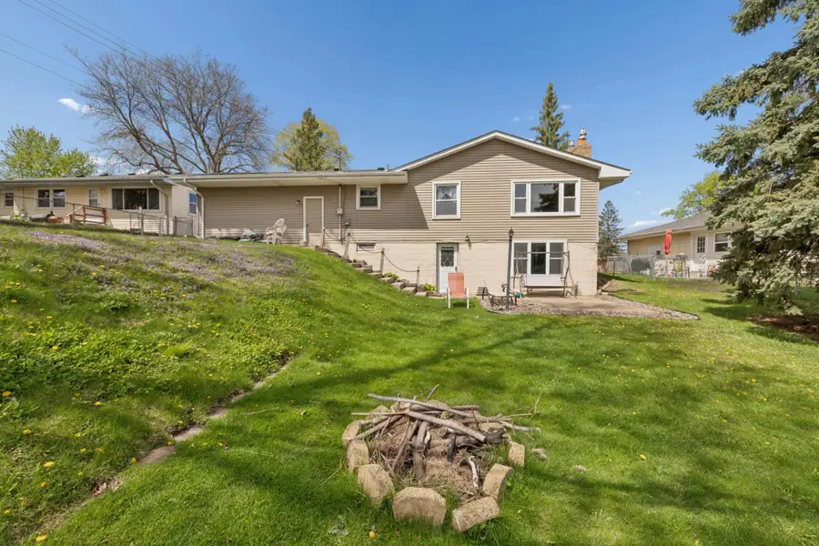 7925 29th Avenue N, New Hope, MN 55427 - #3