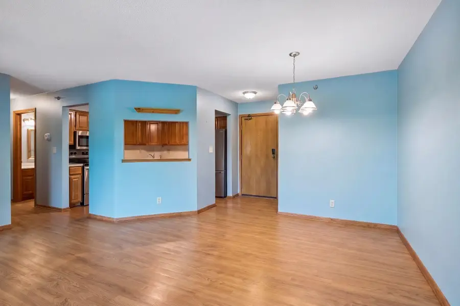3801 W 98th Street #209, Bloomington, MN 55431 - #2