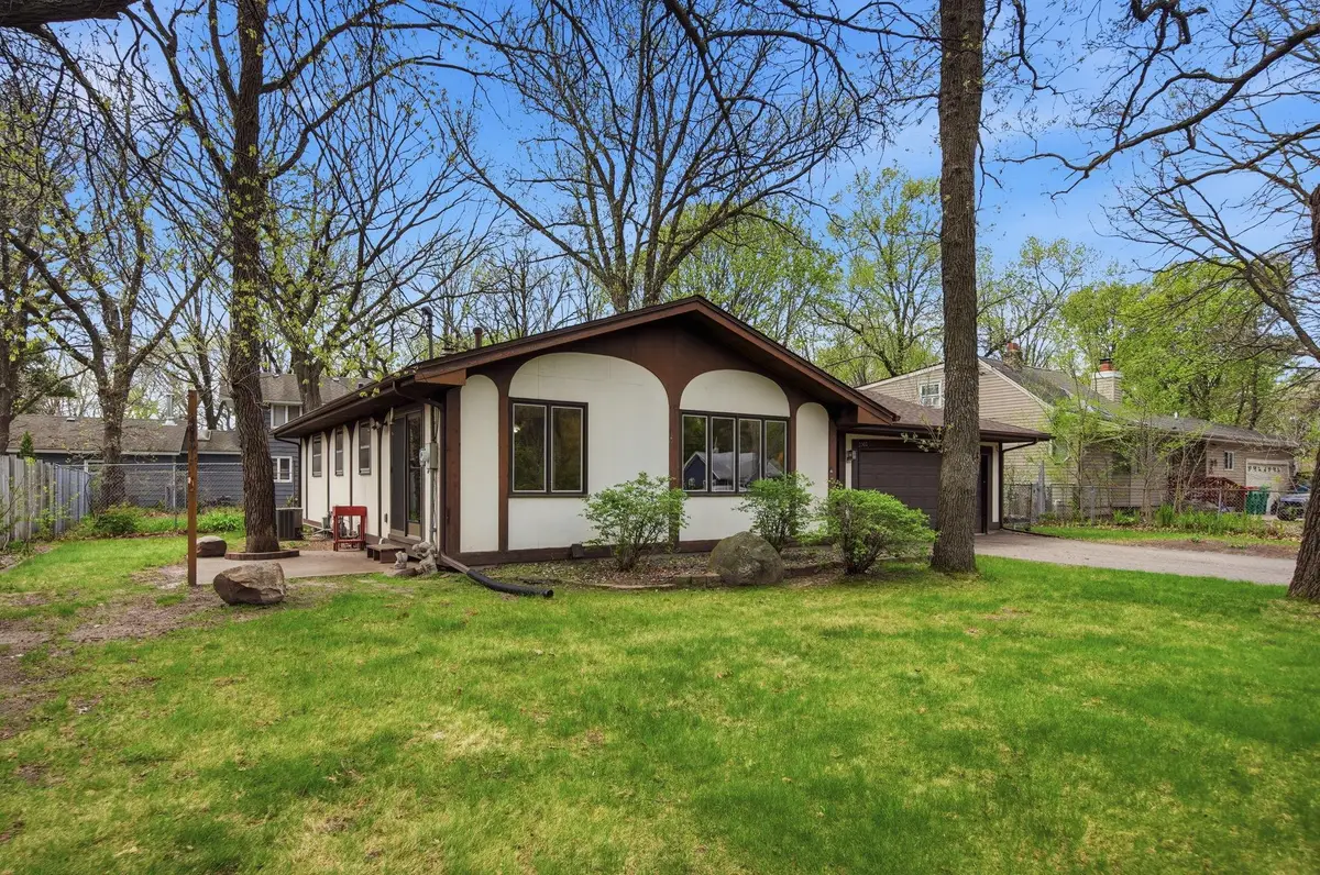 2508 Sherwood Road, Mounds View, MN 55112 - #1
