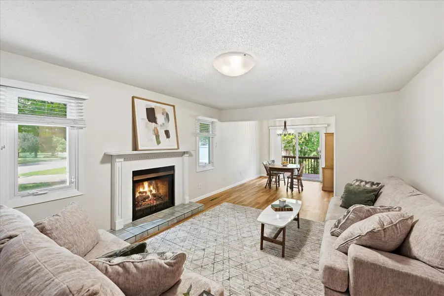 6433 Cavell Avenue N, Brooklyn Park, MN 55428 - #3