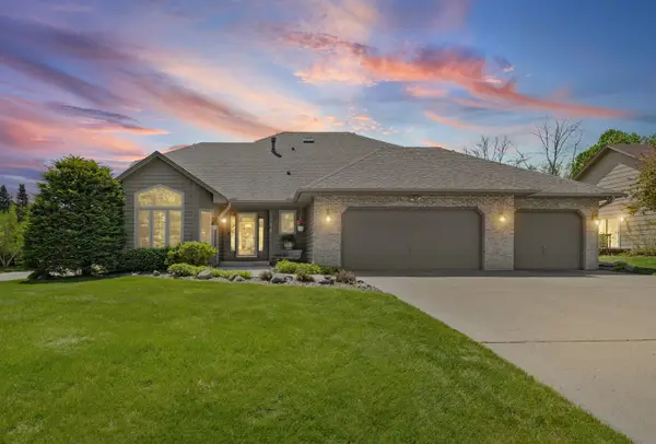 1988 118th Lane Ne, Blaine, MN 55449