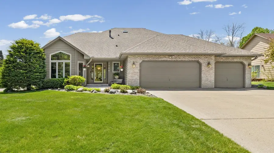 1988 118th Lane Ne, Blaine, MN 55449 - #2