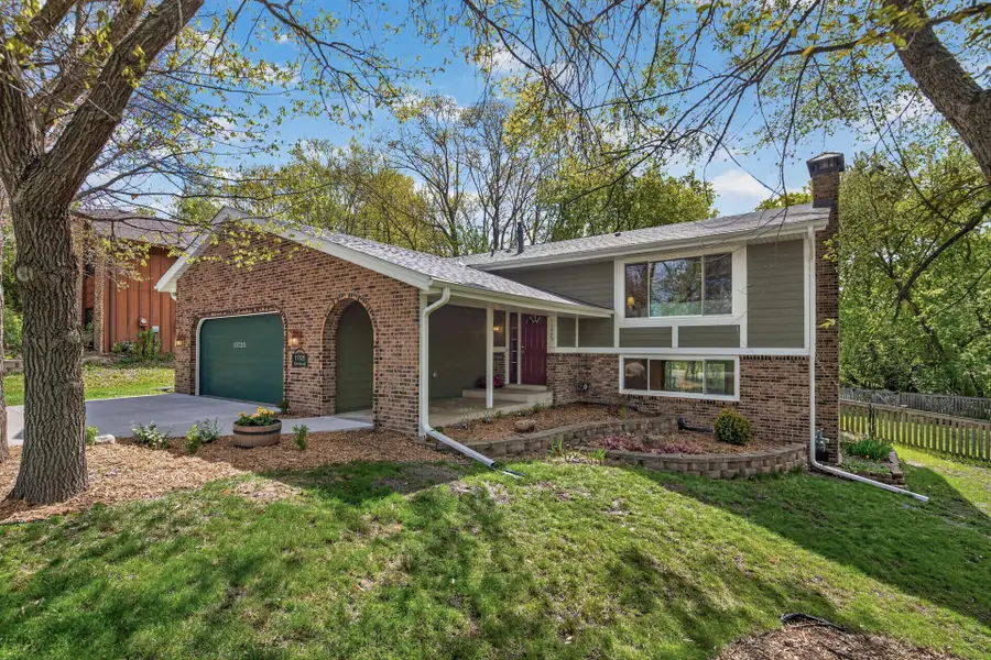 11725 52nd Avenue N, Plymouth, MN 55442 - #2
