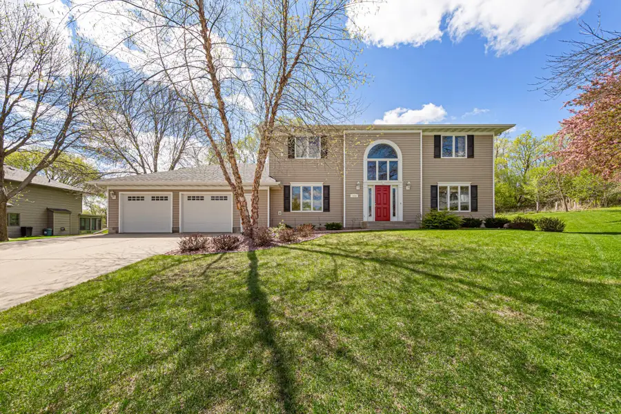 1424 Fairway Drive, Faribault, MN 55021 - #3