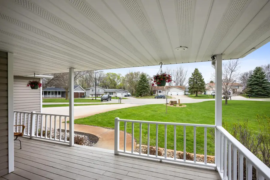 1506 Mc Auliffe Place Nw, Alexandria, MN 56308 - #3