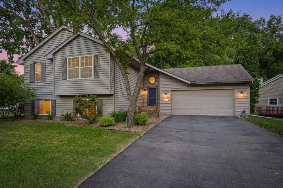 8117 Dakota Lane, Chanhassen, MN 55317 - #2