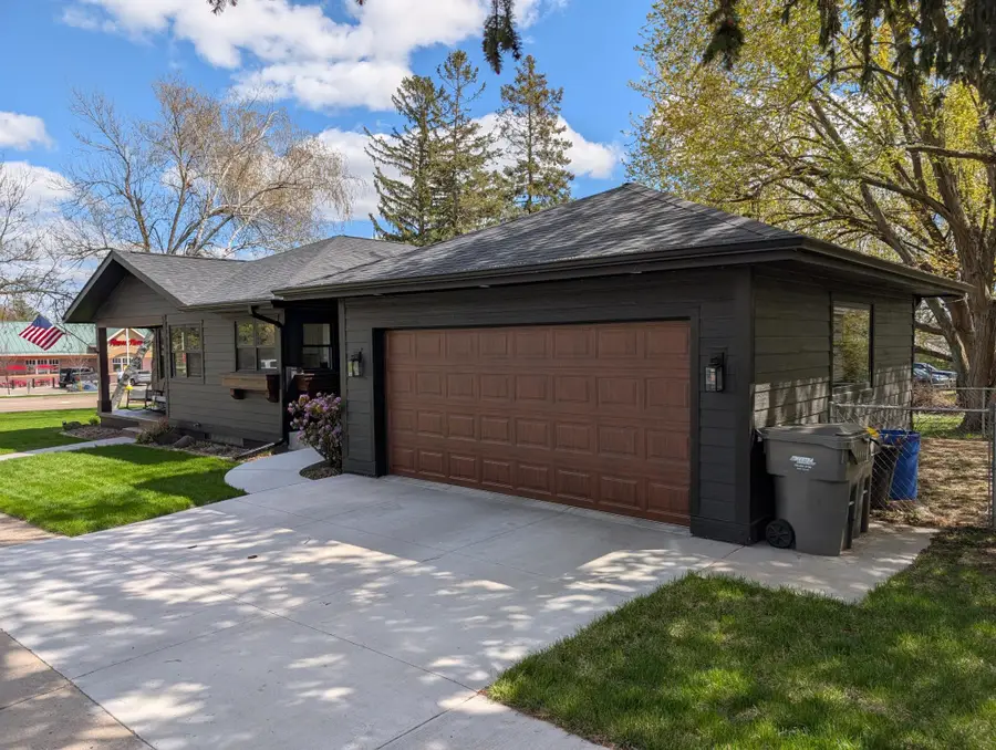 1020 Franklin Street, Baldwin, WI 54002 - #3