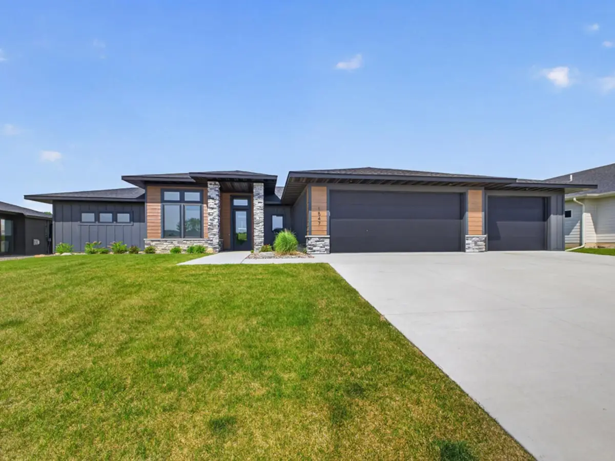 1547 Shannon Oaks Boulevard Ne, Rochester, MN 55906 - #1
