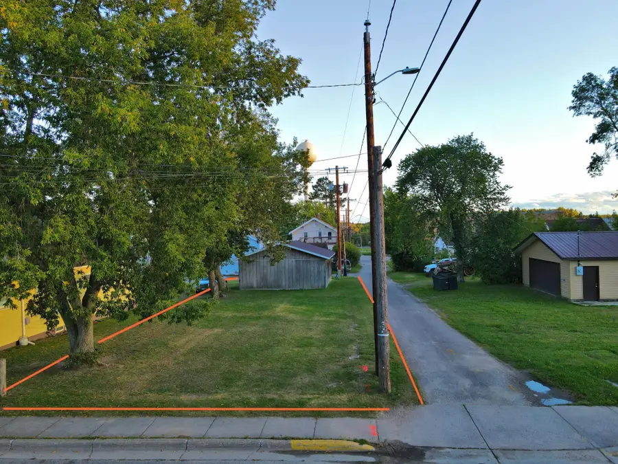 221 2nd Avenue, Calumet, MN 55716 - #3