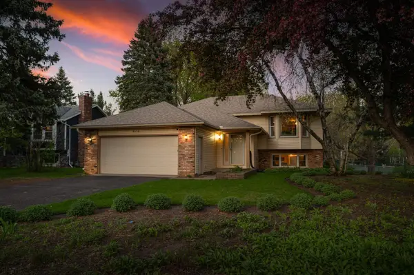 5970 Pheasant Drive, Shoreview, MN 55126