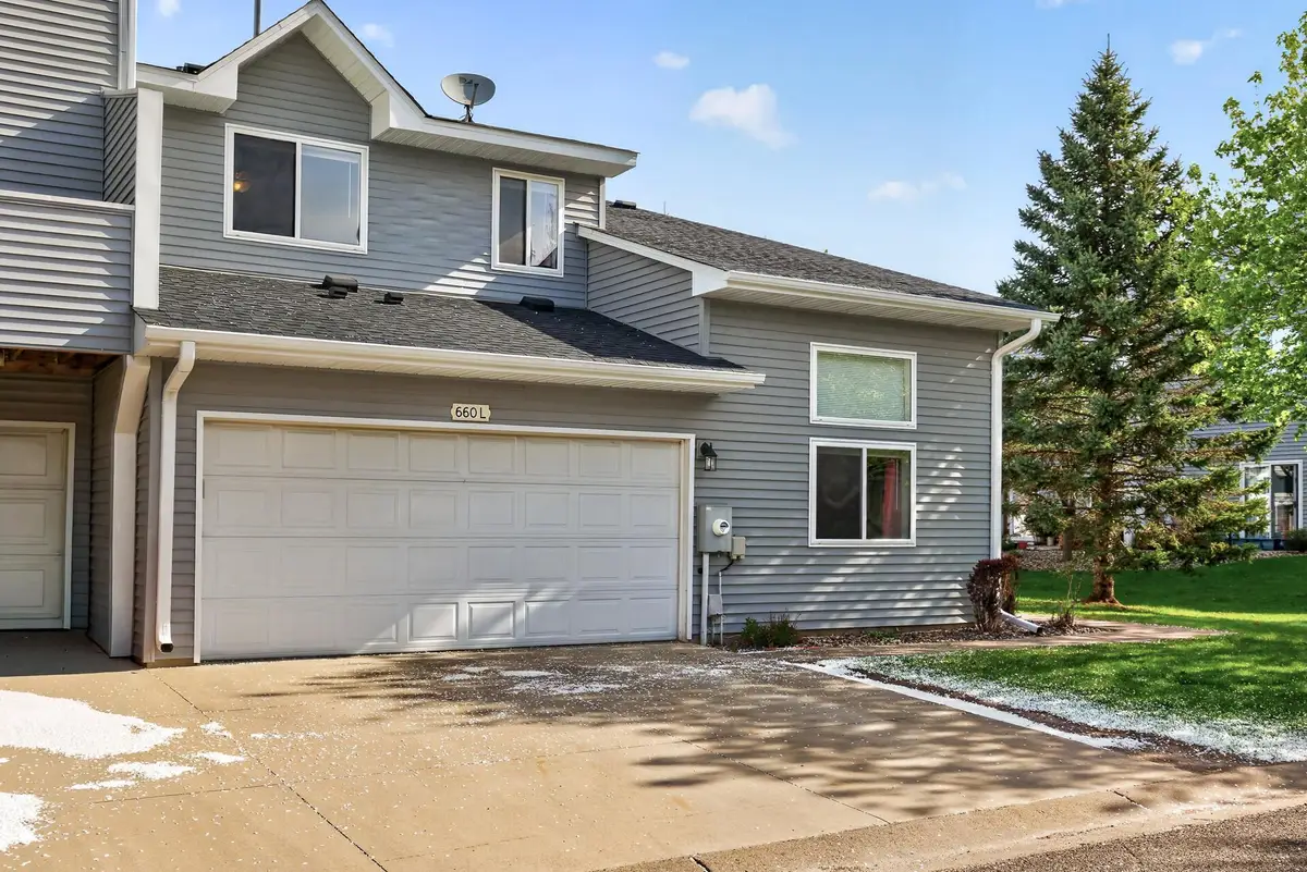 660 Kingfisher Lane #L, Woodbury, MN 55125 - #1