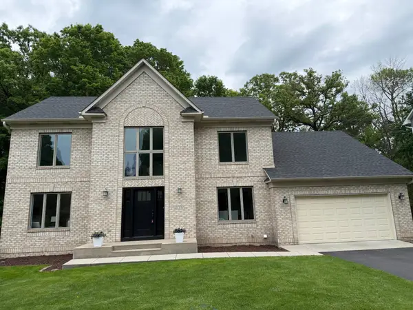 2037 Boulder Road, Chanhassen, MN 55317